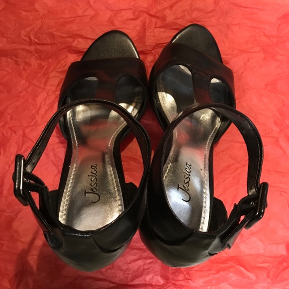 Y2K Jessica T-Strap Heels Pump Women's Size 6 Black Open Toe Ankle Strap - Picture 2 of 8